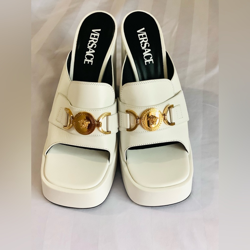 Versace Aevitas Platform Mules | High heels | Brand new!